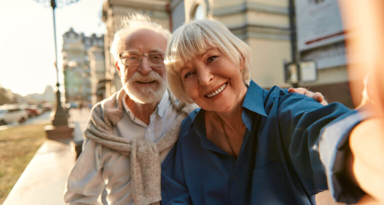 Miejsca spotkań dla seniorów w&nbsp;Jeleniej Górze: Dzienny Dom Seniora i&nbsp;Kluby Aktywności